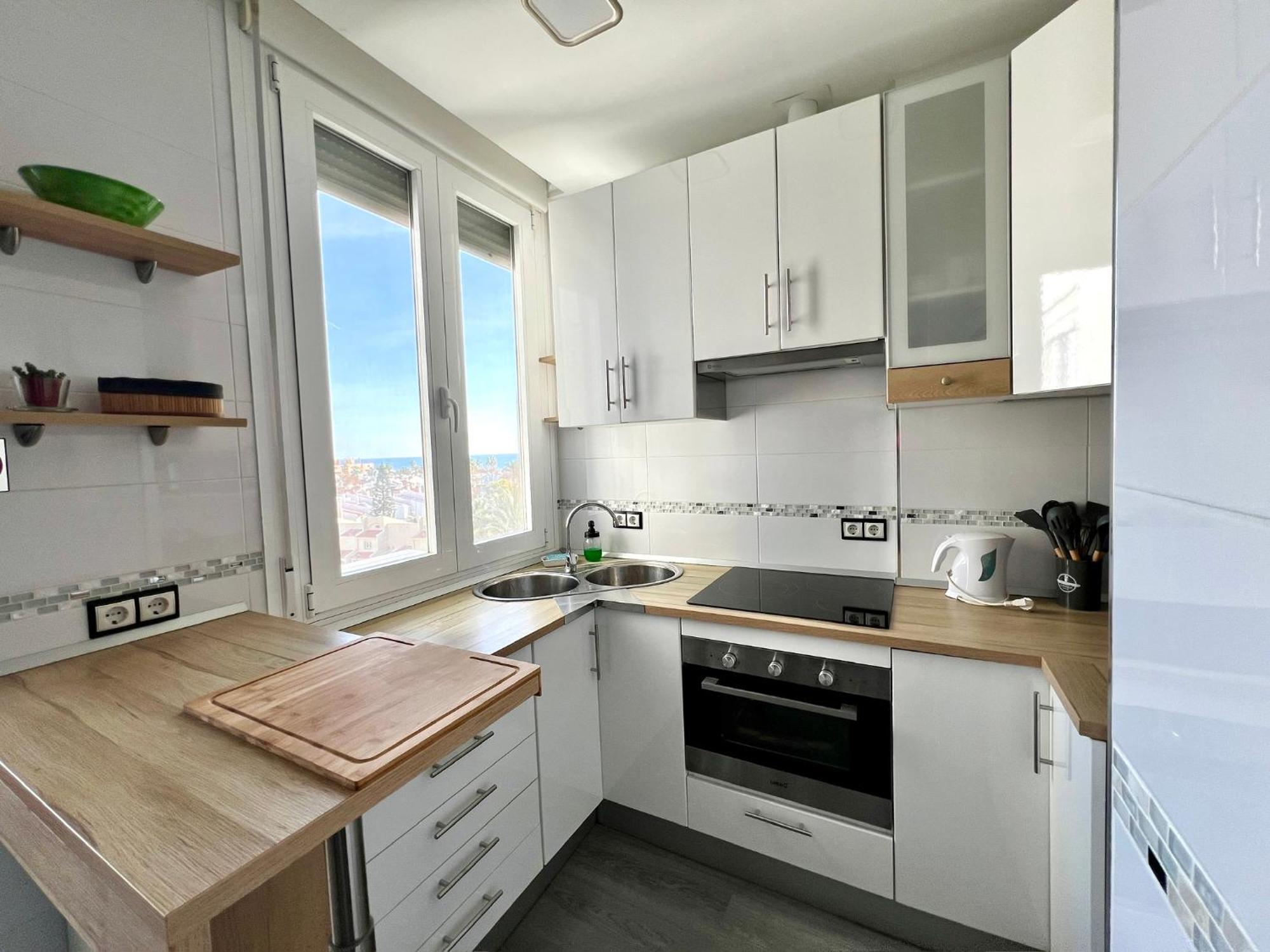 Espectacular Apartamento Junto Al Mar, Con Piscina En Malaga Bagian luar foto